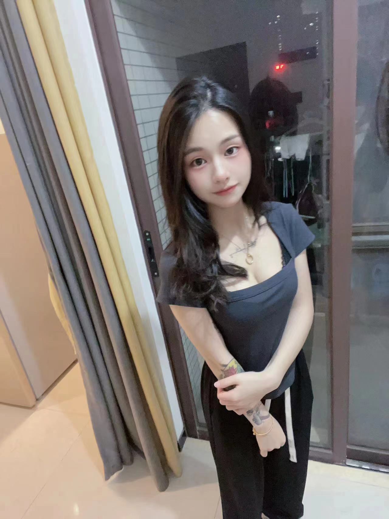 215608zt5j55xa5kujh22i.jpeg