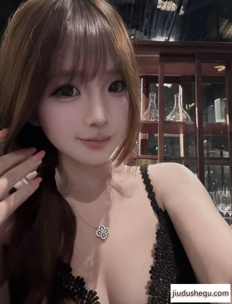 B70B4BB4BC6FD6FFEBAFA1624AE46904.jpg