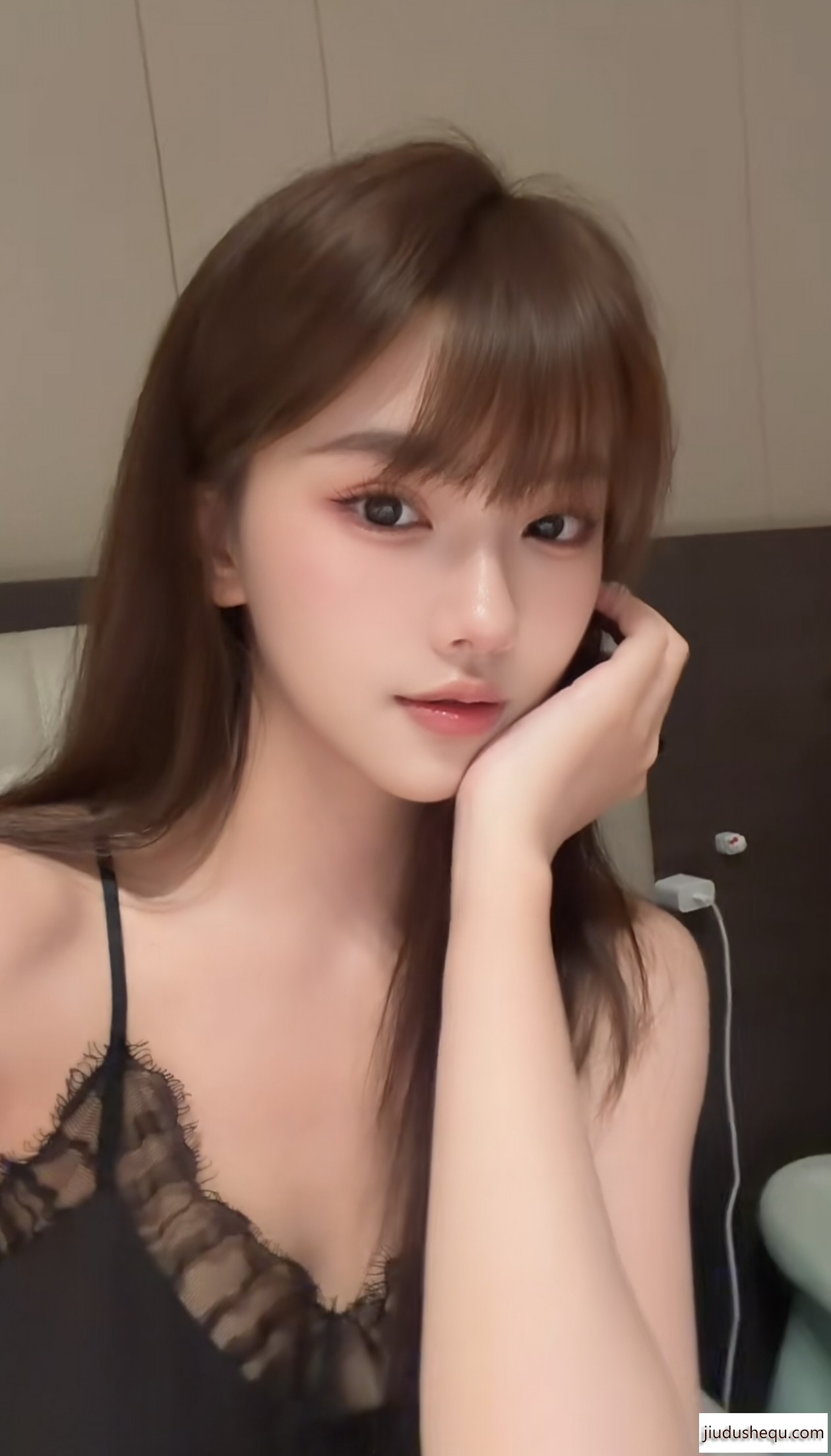 3EF87A8A17E18862CE4324F30DBFFF26.jpg