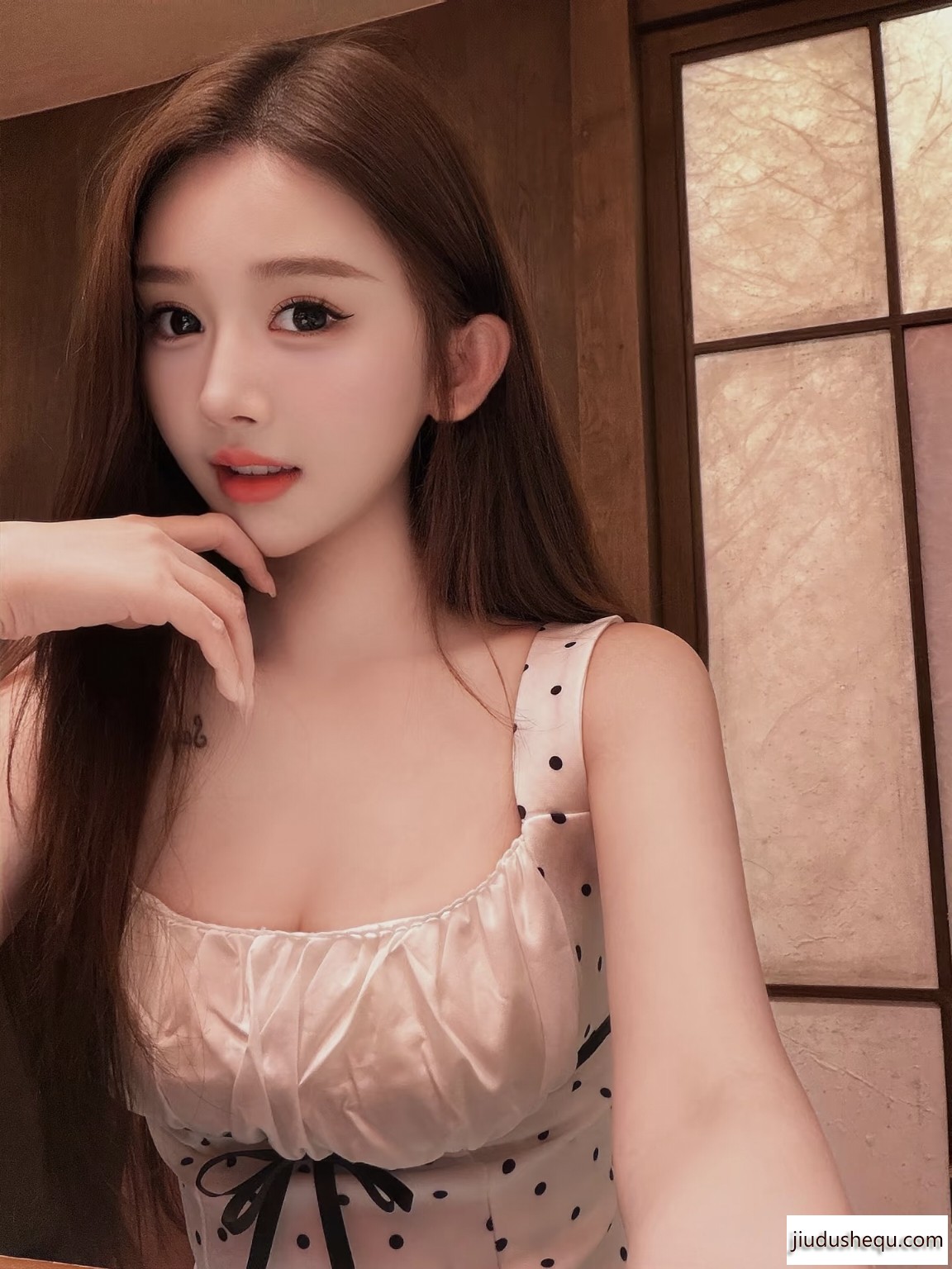 2F5BBE7B6E292C491B1DFDE8724443DD.jpg
