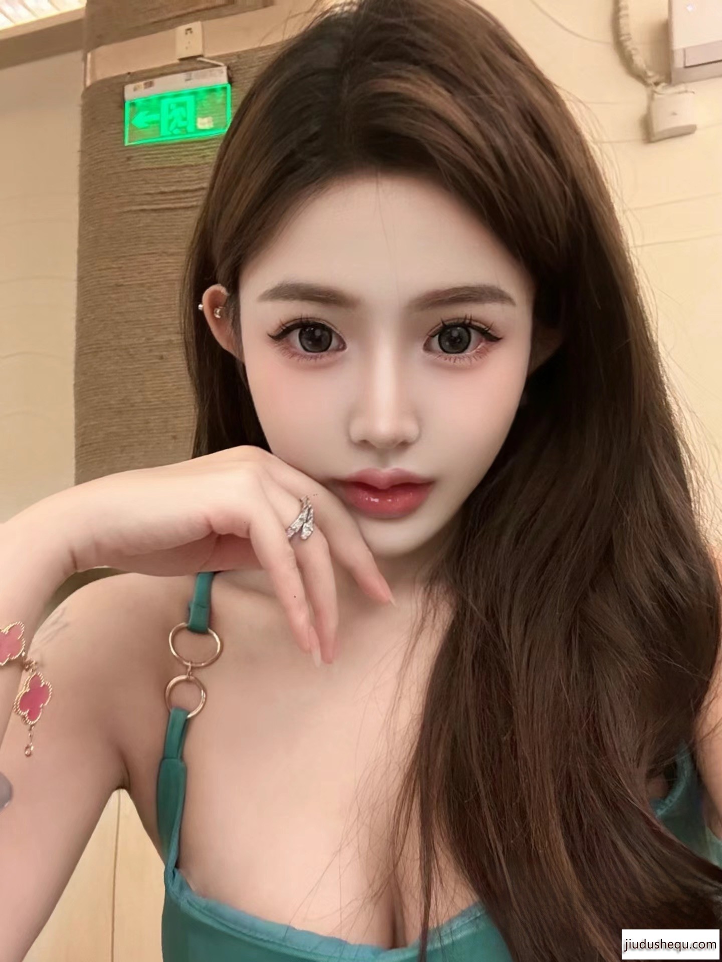 125199_NTTNSJAXEUCVPGY.jpg