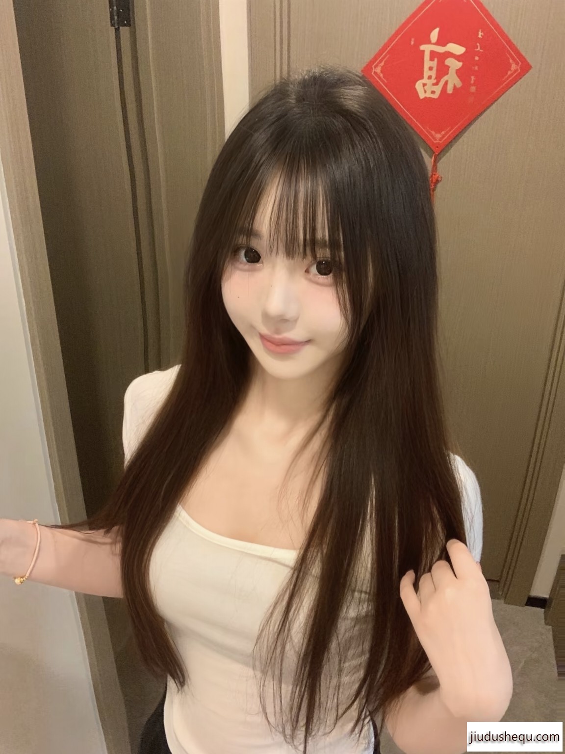 2032C05C8353B54F0247D429D2DEFFB4.jpg