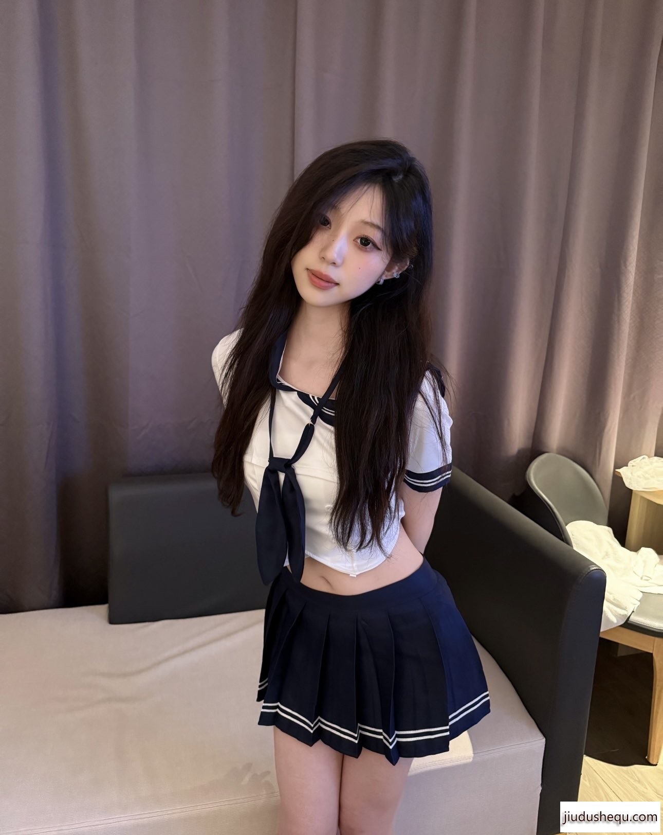 4324893cc9a5656c2c5acb378cdb8e33.jpg