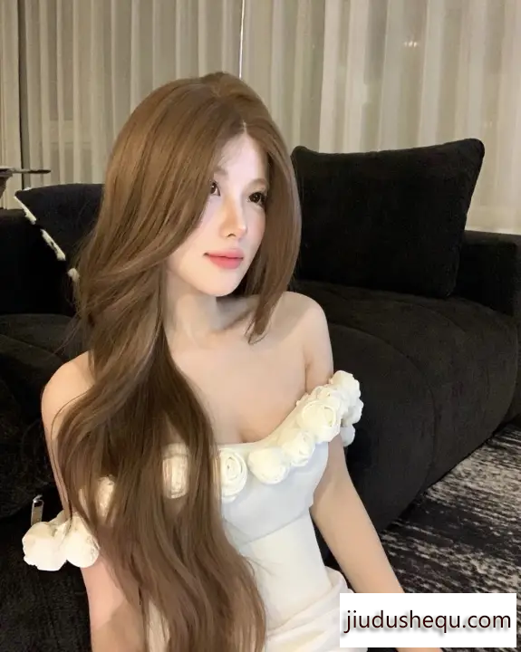 5208f0dff42d472fad171d16498ec5d8.png