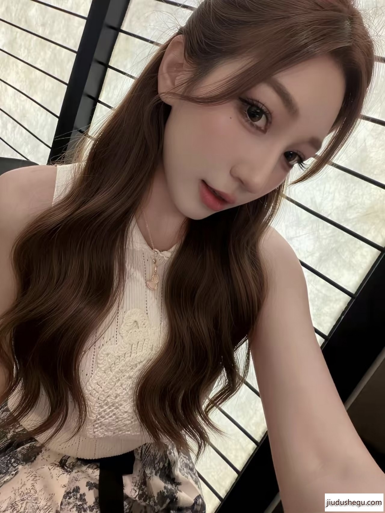 59B01C3CDF5DC11D00C2E4D4E2BCD913.jpg