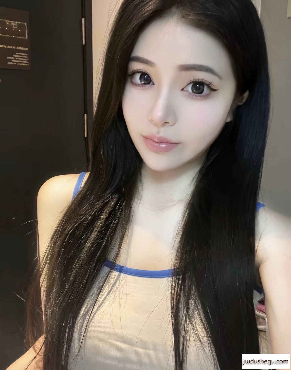 29BB9FE0FA38A9BB75F503DF462750C2.jpg