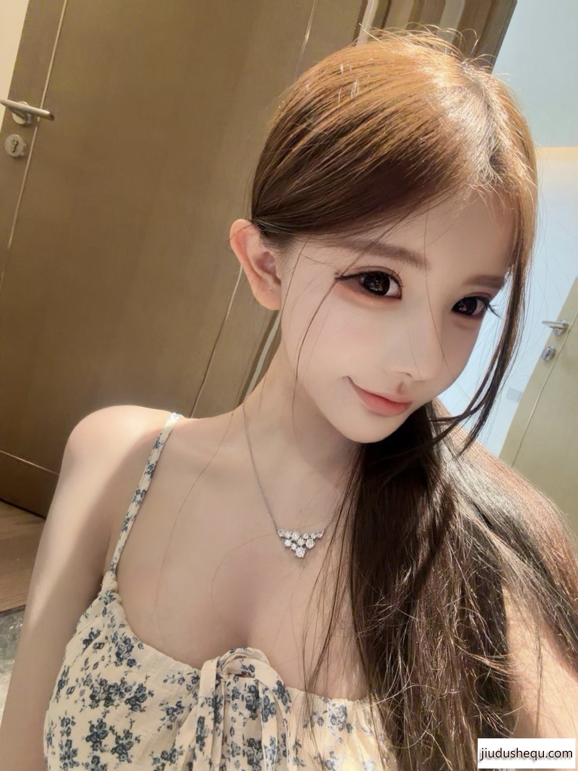 0F33ADEF2F3FB343168AD3397C2AD71E.jpg